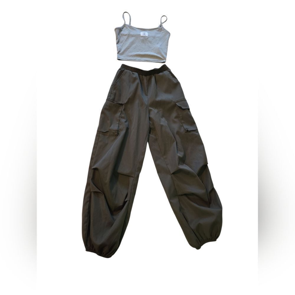 Kids Gray Cargo Pants And Top Size 8/9
